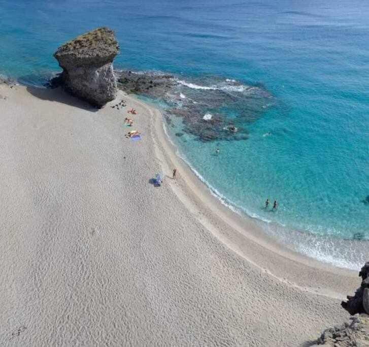 La Glorietaapartamento Centrico Con Vista Al Mar Carboneras Eksteriør billede
